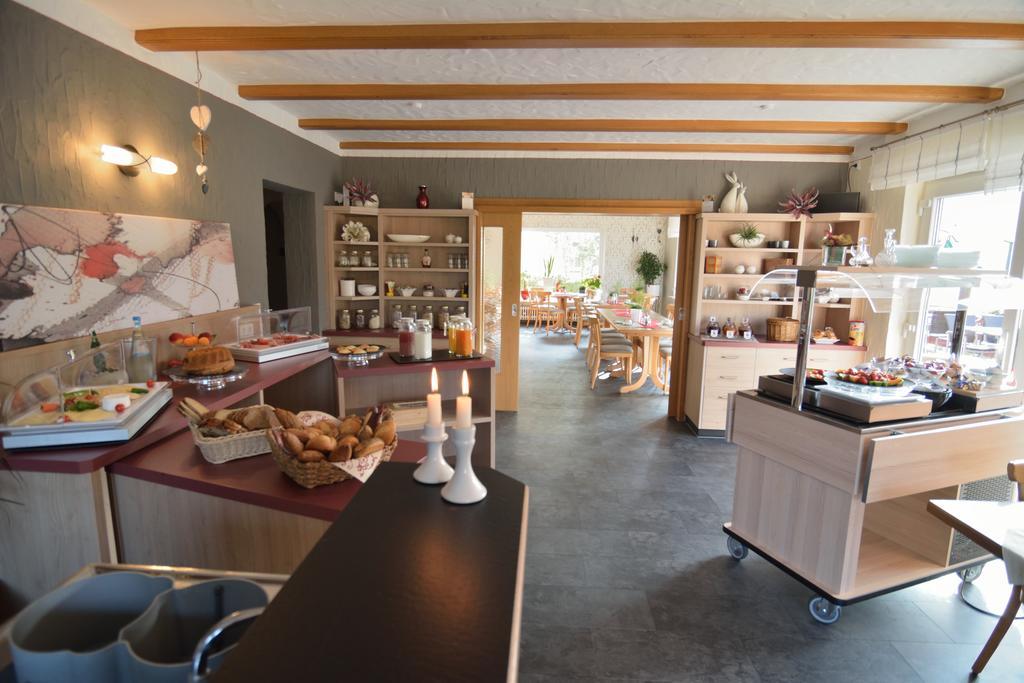 Hotel-Restaurant-Weingut Kapellenhof Klotten Luaran gambar