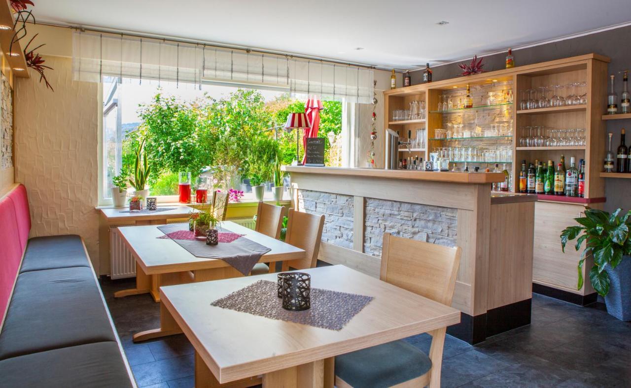 Hotel-Restaurant-Weingut Kapellenhof Klotten Luaran gambar