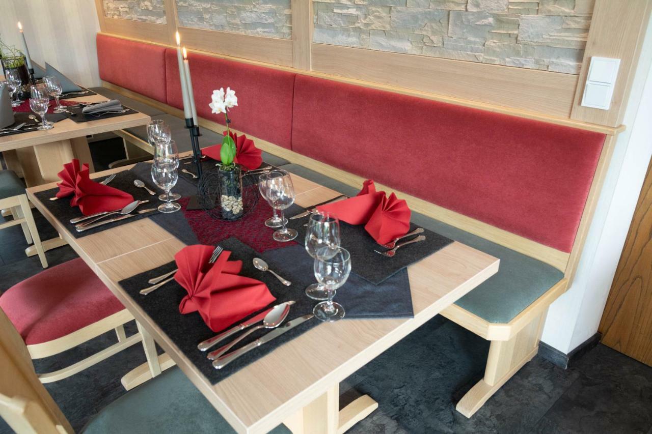 Hotel-Restaurant-Weingut Kapellenhof Klotten Luaran gambar